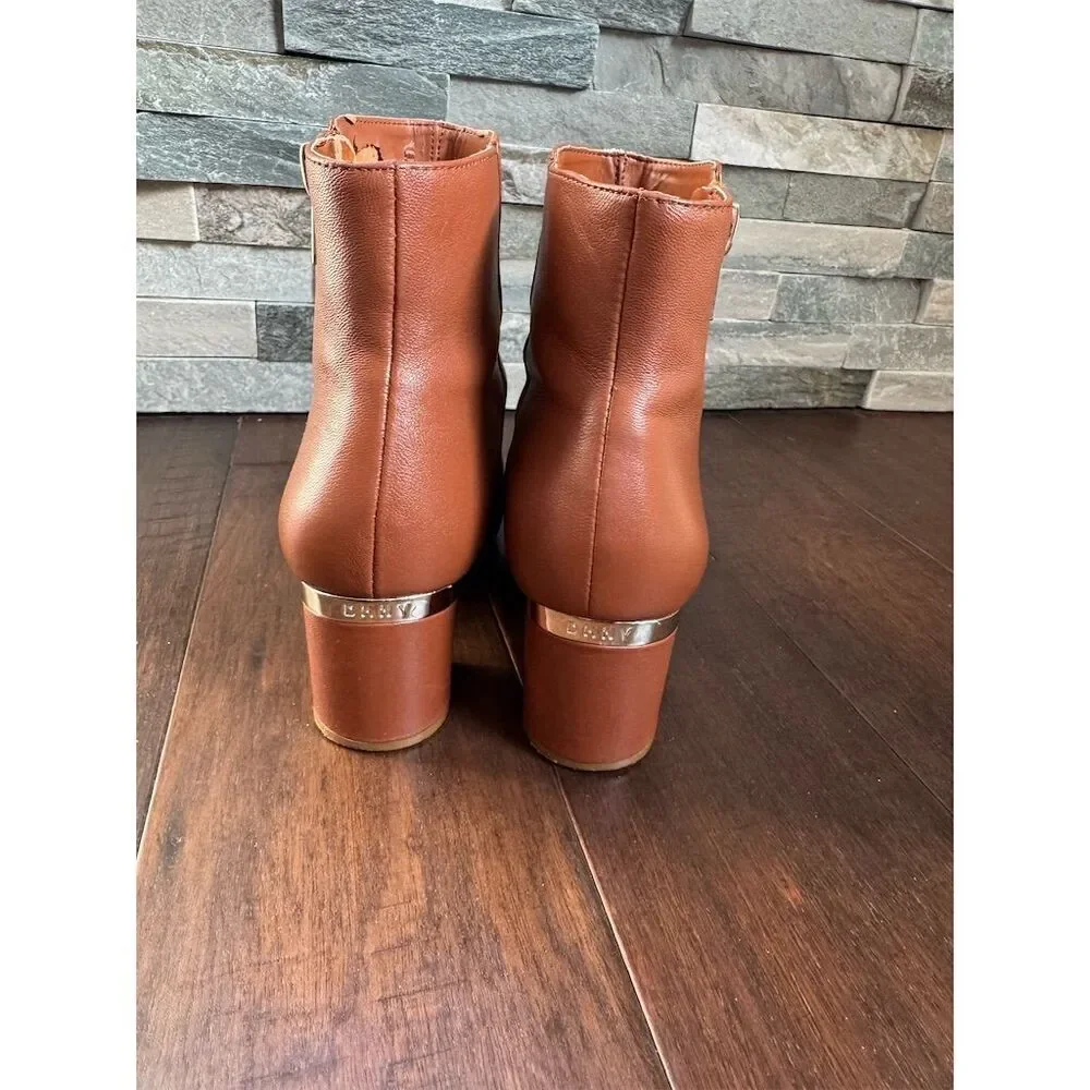 DKNY Women's‎ Crosbi Leather Ankle Booties Caramel Brown Size 8.5 Casual